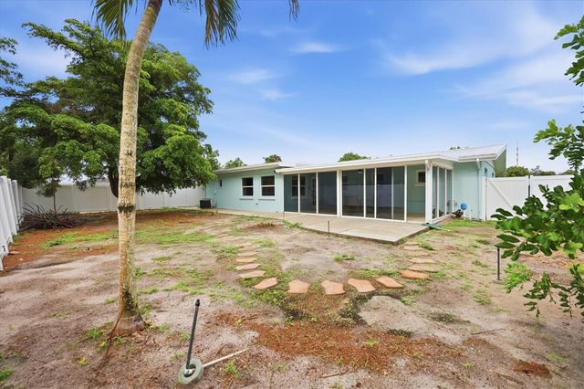 4219 DEERFIELD DRIVE, Sarasota, FL 34233