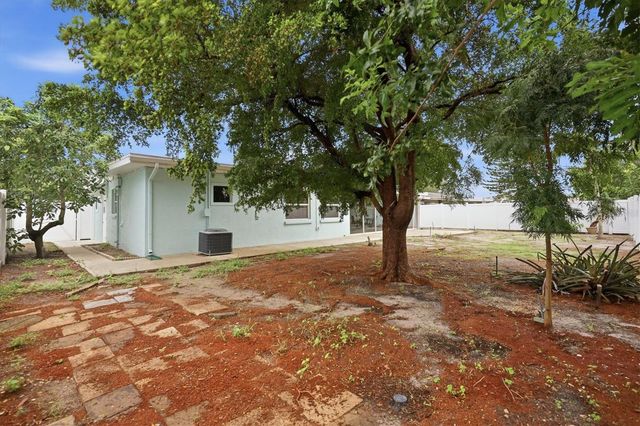 4219 DEERFIELD DRIVE, Sarasota, FL 34233
