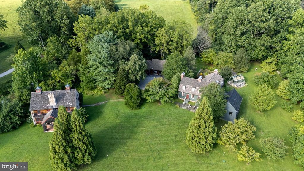 954 DROVERS LN, CHESTER SPRINGS, PA 19425 — exterior