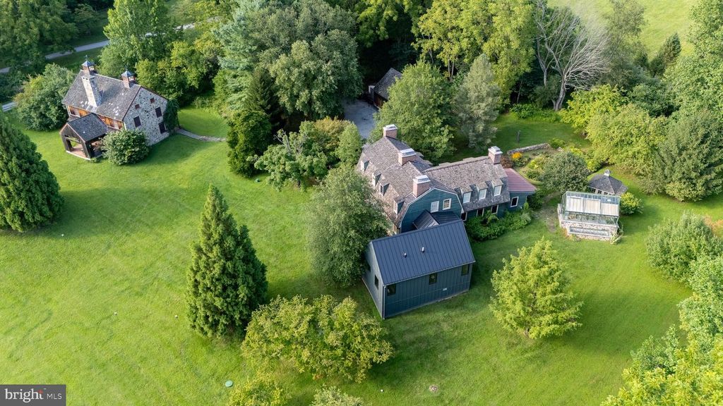 954 DROVERS LN, CHESTER SPRINGS, PA 19425 — photo 2