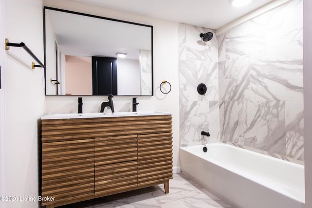 951 Mulberry St, Louisville, KY 40217