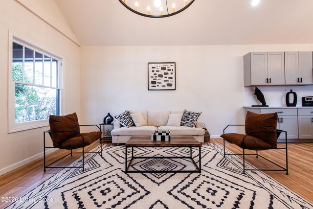 951 Mulberry St, Louisville, KY 40217