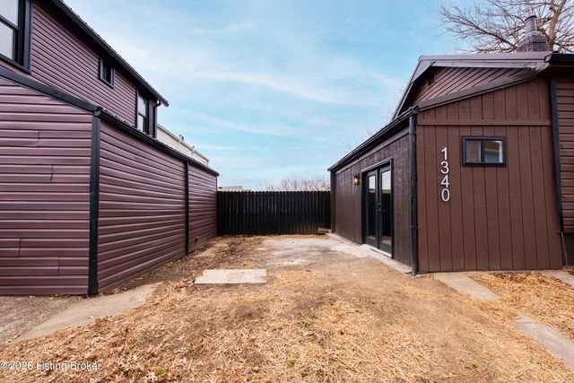 951 Mulberry St, Louisville, KY 40217