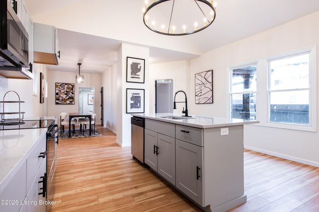 951 Mulberry St, Louisville, KY 40217