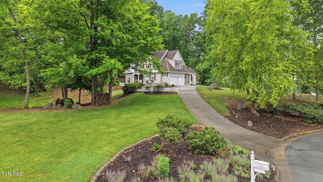 9 Thunder Bay Drive, Gray, TN 37615