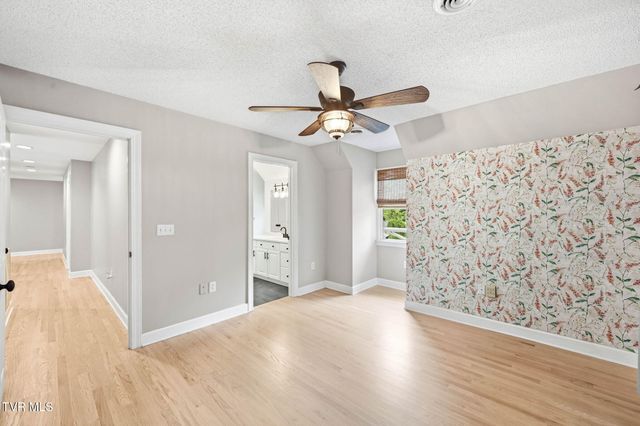 9 Thunder Bay Drive, Gray, TN 37615