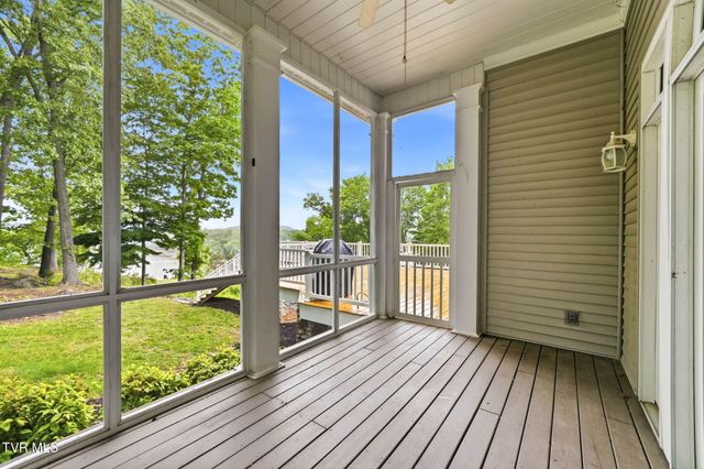 9 Thunder Bay Drive, Gray, TN 37615