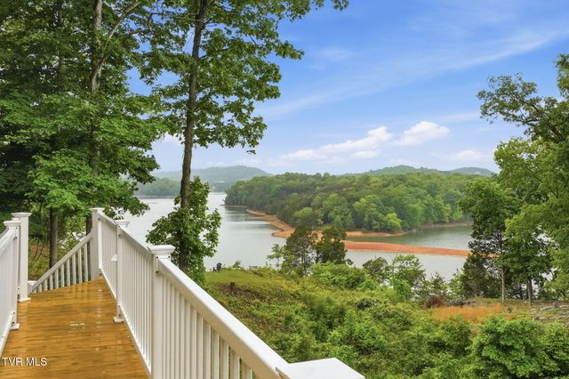 9 Thunder Bay Drive, Gray, TN 37615