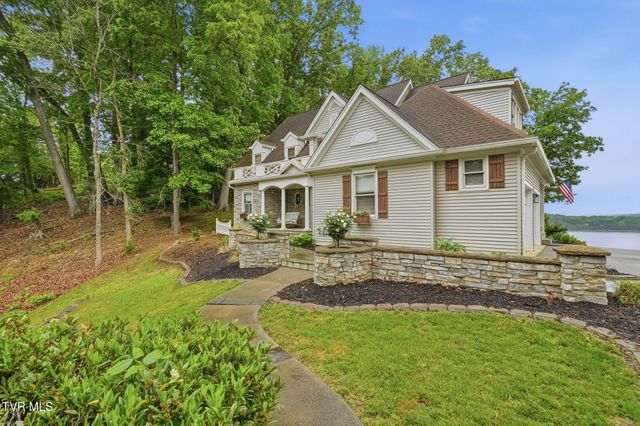 9 Thunder Bay Drive, Gray, TN 37615