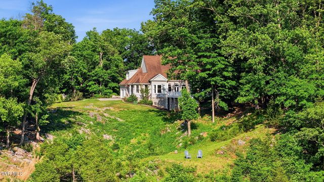 9 Thunder Bay Drive, Gray, TN 37615