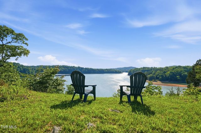 9 Thunder Bay Drive, Gray, TN 37615