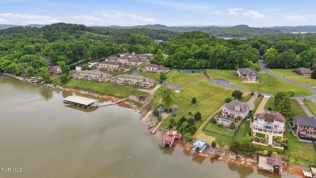 9 Thunder Bay Drive, Gray, TN 37615