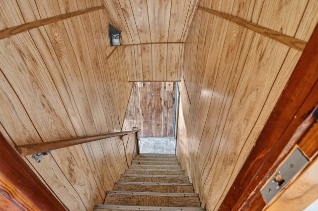 8330 S Essex Avenue, Chicago, IL 60617