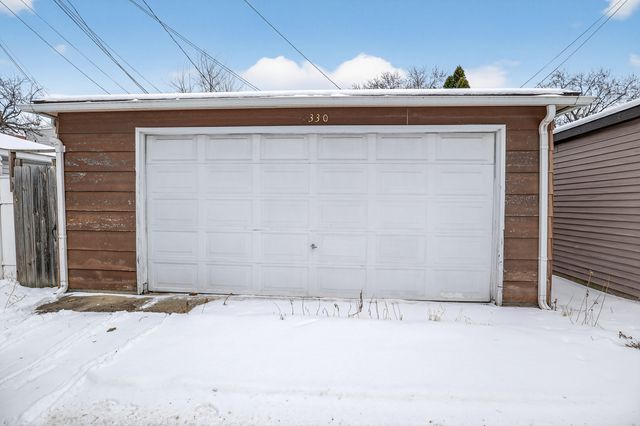 8330 S Essex Avenue, Chicago, IL 60617