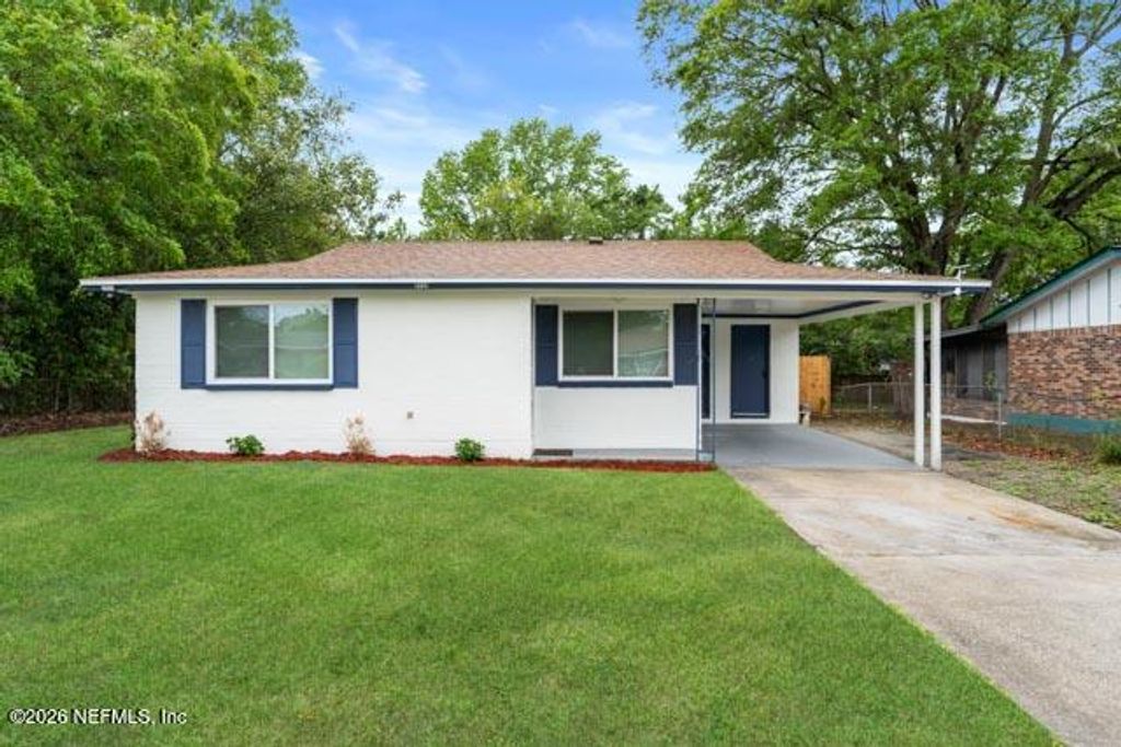 9554 SPOTTSWOOD Road W, Jacksonville, FL 32208