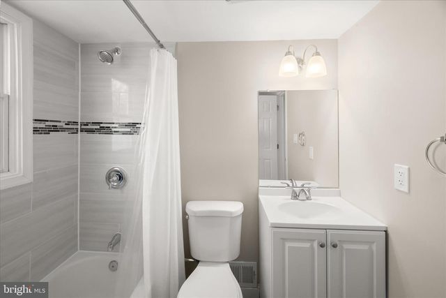 4007 LAWRENCE ST, Brentwood, MD 20722