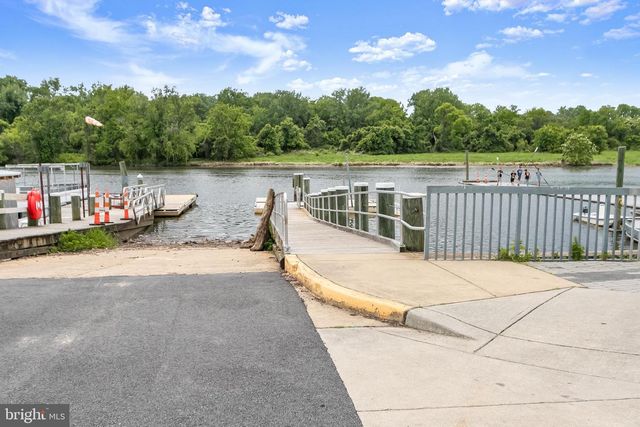 4007 LAWRENCE ST, Brentwood, MD 20722