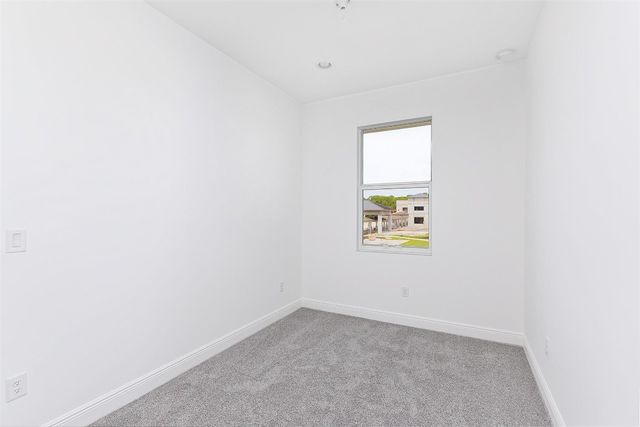 6937 Pines Circle 17, Coconut Creek, FL 33073