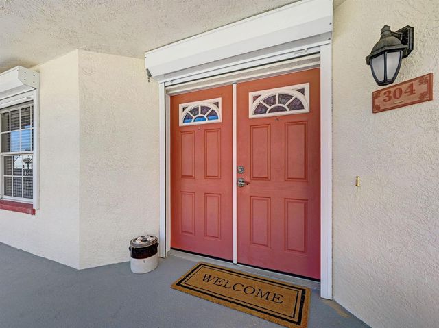 3360 S Atlantic Avenue 304, Cocoa Beach, FL 32931