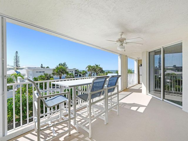 3360 S Atlantic Avenue 304, Cocoa Beach, FL 32931