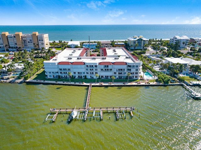 3360 S Atlantic Avenue 304, Cocoa Beach, FL 32931