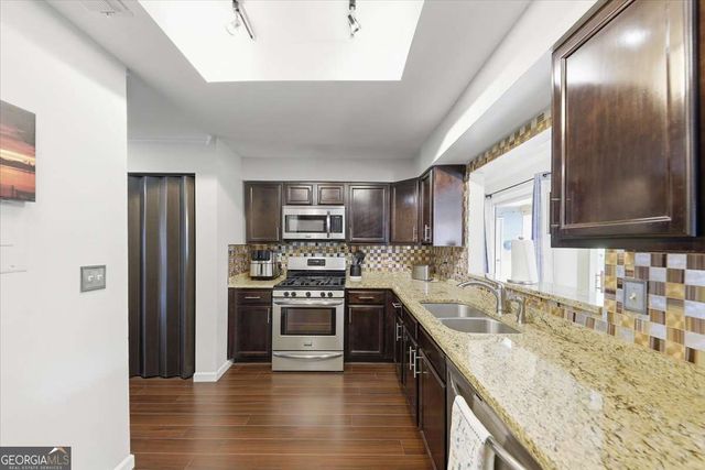 18 Matawan Circle SE 18, Smyrna, GA 30080