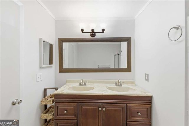 18 Matawan Circle SE 18, Smyrna, GA 30080