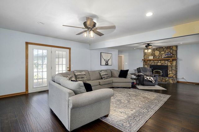 12272 Lawrence 2220, Verona, MO 65769