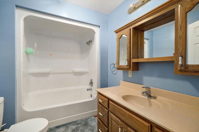 12272 Lawrence 2220, Verona, MO 65769