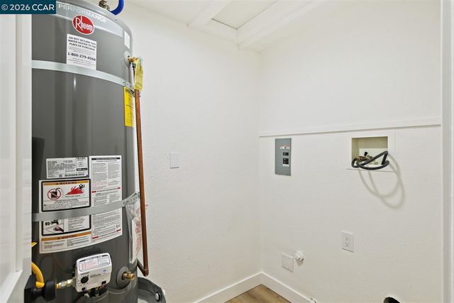 2703 Mathews St, Berkeley, CA 94702