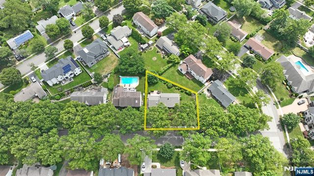 736 Boyd Road, Paramus, NJ 07652
