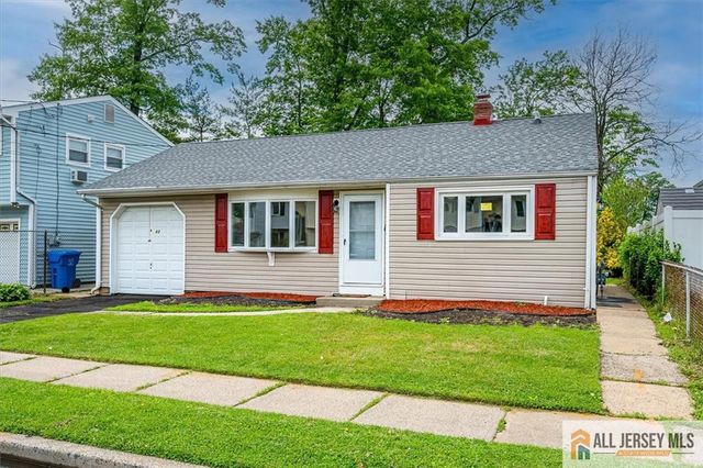 42 Hyde Avenue, Iselin, NJ 08830
