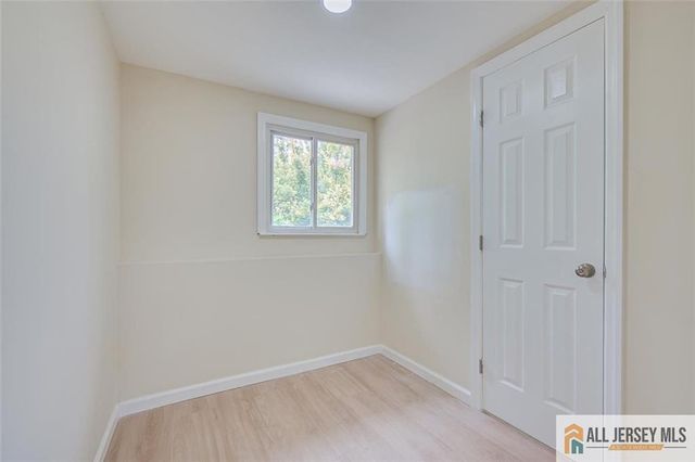 42 Hyde Avenue, Iselin, NJ 08830