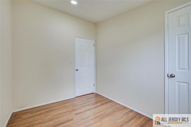 42 Hyde Avenue, Iselin, NJ 08830