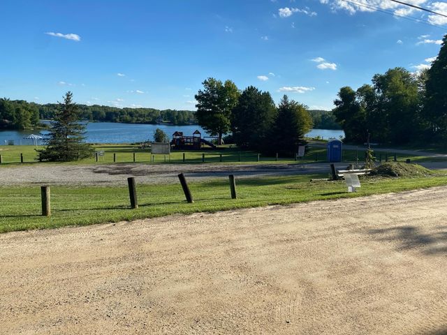 Cowlitz Cove, Evart, MI 49631