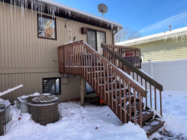 509 E Lake Avenue B, Round Lake Beach, IL 60073