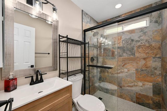 4758 Westridge Dr, Oceanside, CA 92056