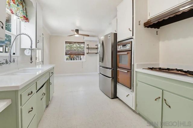 1284 Tangerine St, El Cajon, CA 92021