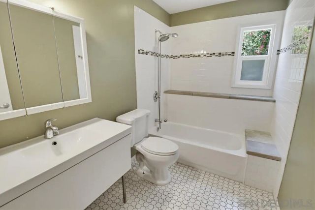 1284 Tangerine St, El Cajon, CA 92021