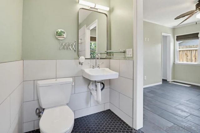 1284 Tangerine St, El Cajon, CA 92021