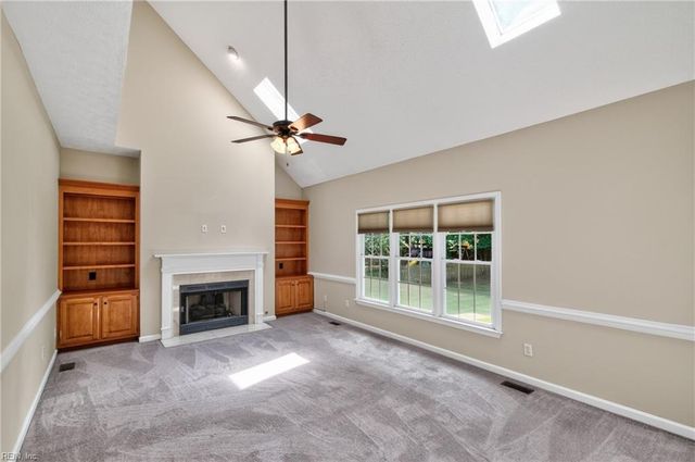 102 Melvins End ST, Yorktown, VA 23693