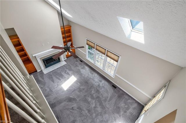 102 Melvins End ST, Yorktown, VA 23693