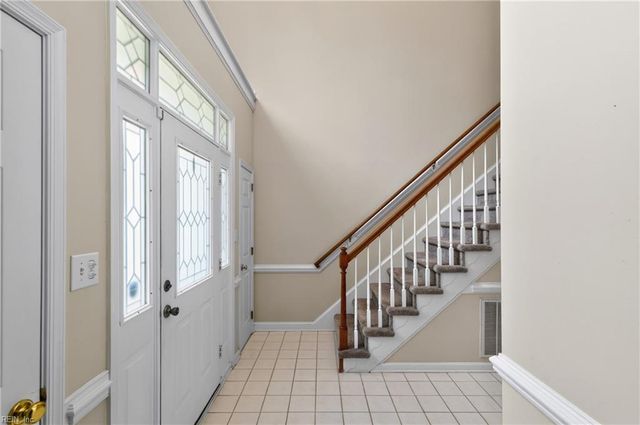 102 Melvins End ST, Yorktown, VA 23693