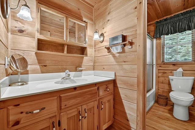 1048 Laurel Trail, Ellijay, GA 30536