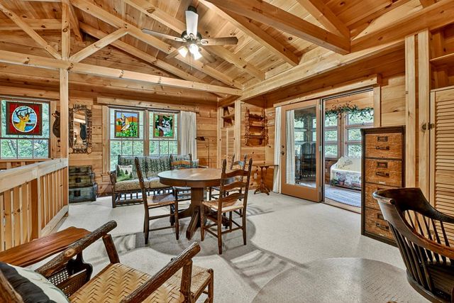 1048 Laurel Trail, Ellijay, GA 30536