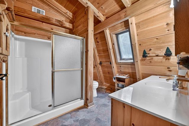 1048 Laurel Trail, Ellijay, GA 30536