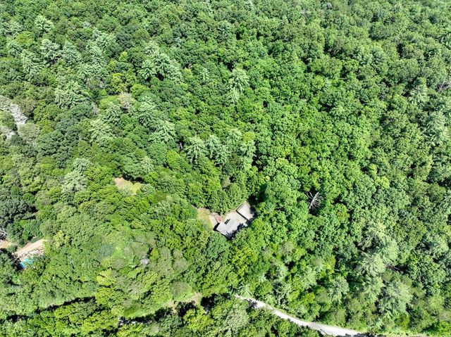 1048 Laurel Trail, Ellijay, GA 30536