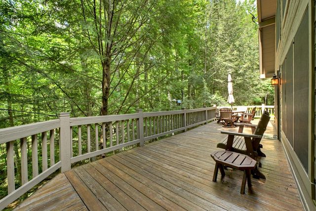 1048 Laurel Trail, Ellijay, GA 30536