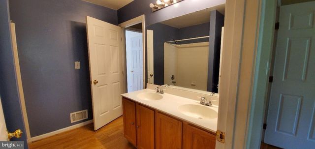 2036 STARGRASS CT, Woodbridge, VA 22192