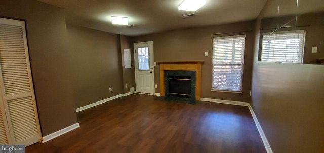 2036 STARGRASS CT, Woodbridge, VA 22192